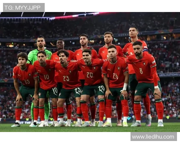 拜仁迎战焦点之战即将上演豪门对决火花四溅全城瞩目