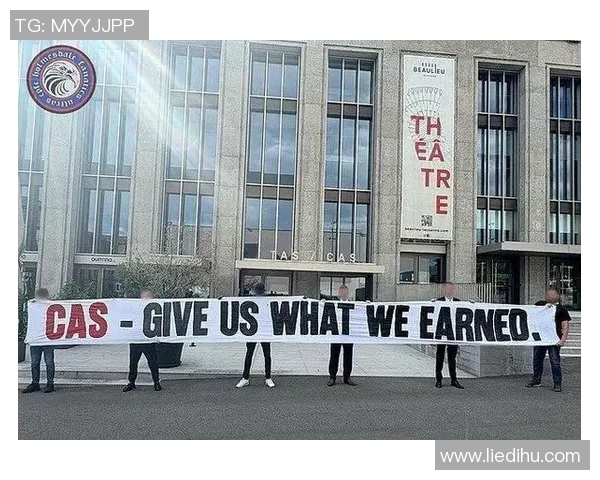 突发!欧联宣布将离队,球迷不舍告别 突发!欧联宣布将离队,球迷不舍告别